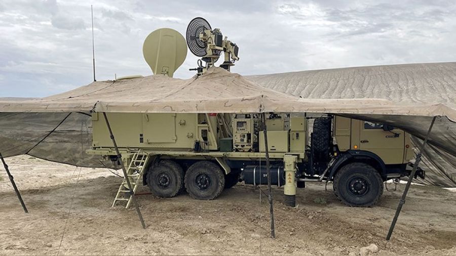 Azerbaycan Barak 8-ER f�zeleriyle tatbikat yapt�