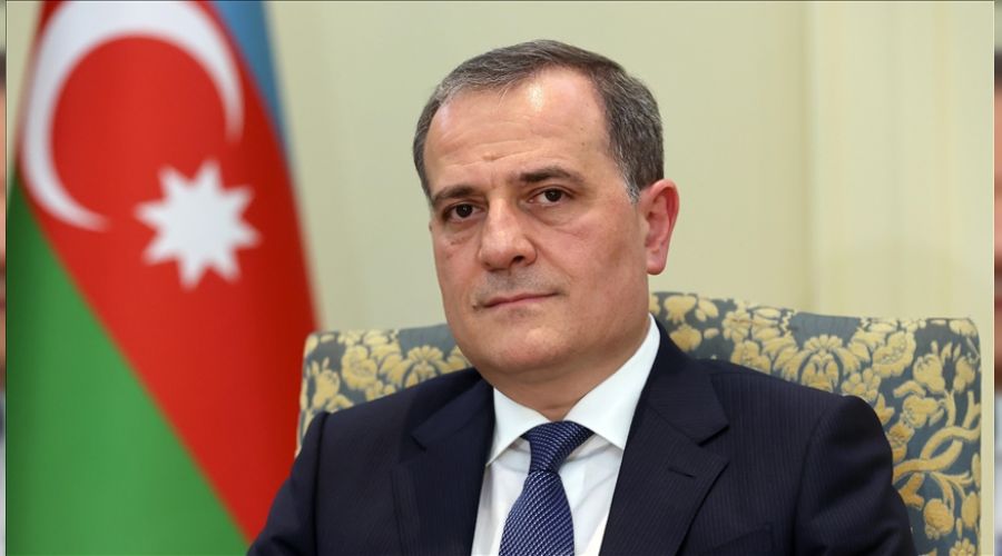Azerbaycan, Ermenistan'a dersini vermede sabırlı davranacak