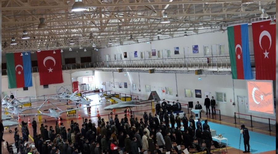 Azerbaycanlı askerler SİHA eğitimini tamamladı