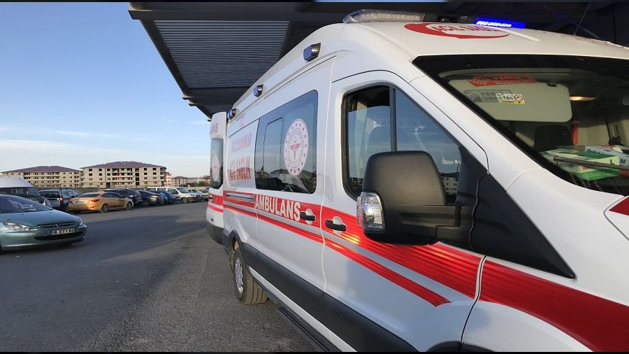 Ba�c�lar'da silahl� sald�r�: 1 �l� 1 yaral�