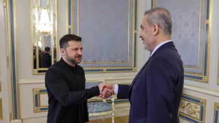 Bakan Fidan, Ukrayna Devlet Bakan Zelenskiy ile grt