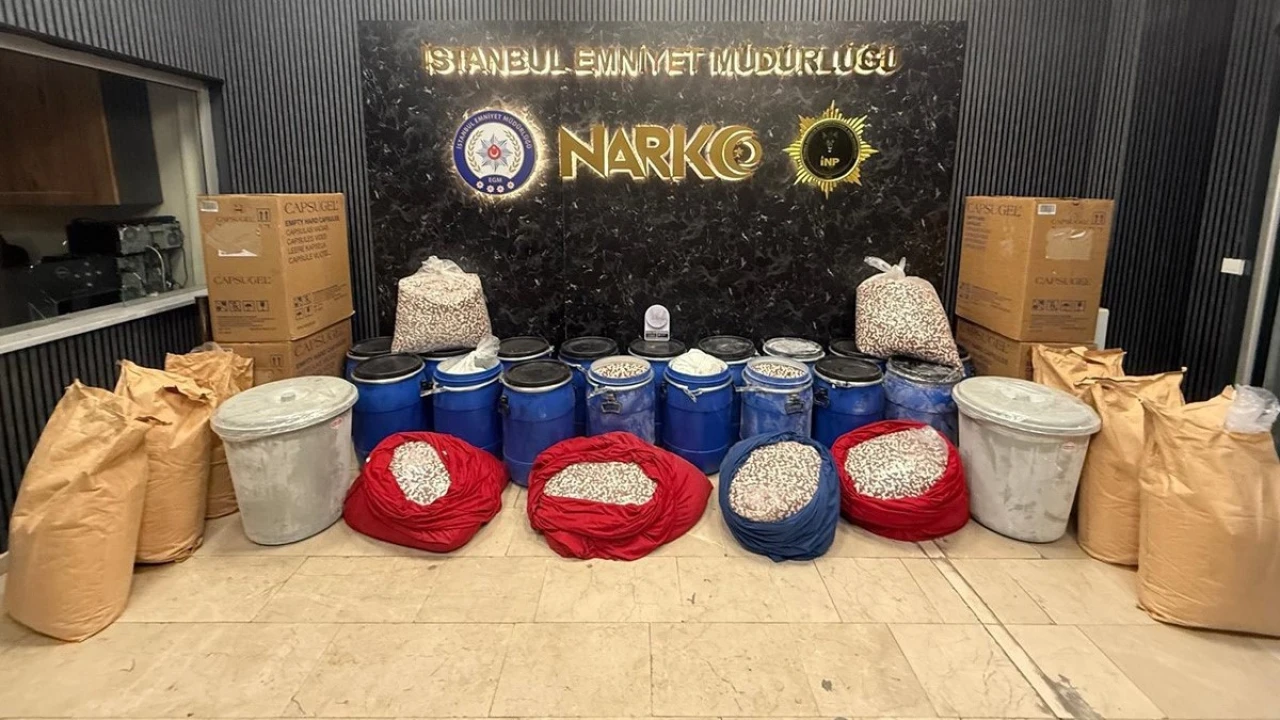 Bakan Yerlikaya açıkladı: '6 milyon 958 bin adet uyuşturucu hap ele geçirildi'