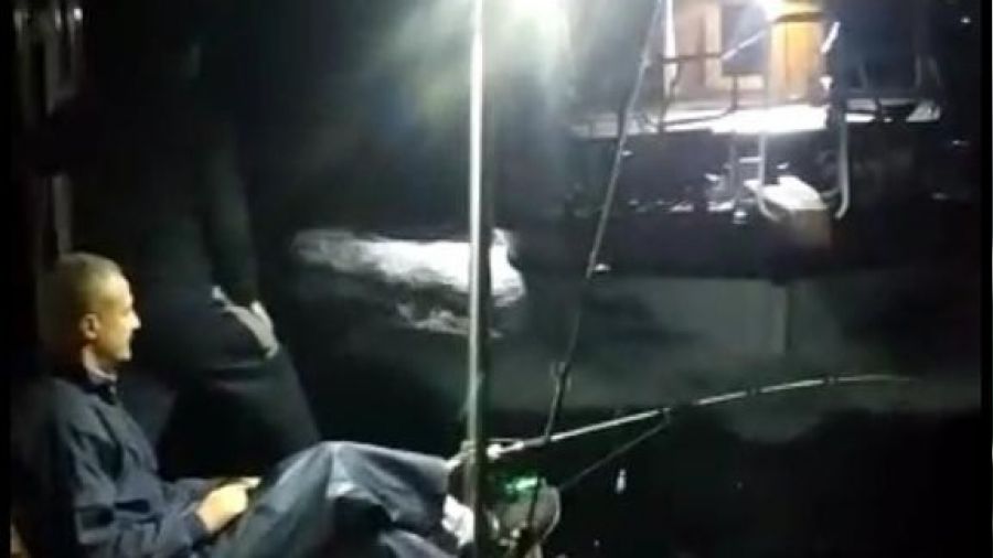 Balıkçılar denizde yer yüzünden tartıştı