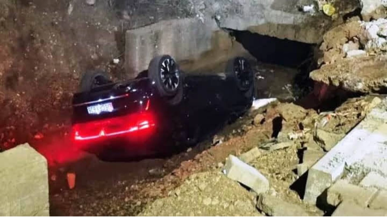 Batman'da otomobil su kanal�na u�tu: 1 yaral�