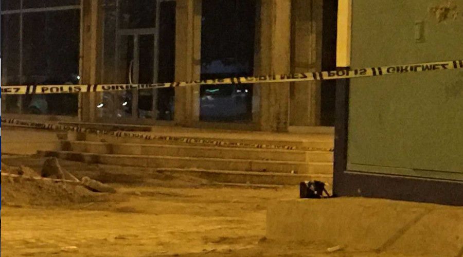 Batman'da pheli paket fnye ile patlatld