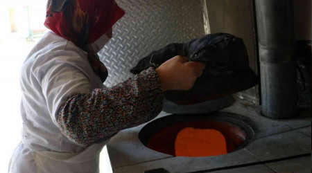 Beş bin yıllık sistemde ekmek üretti, talepleri yetiştiremiyor