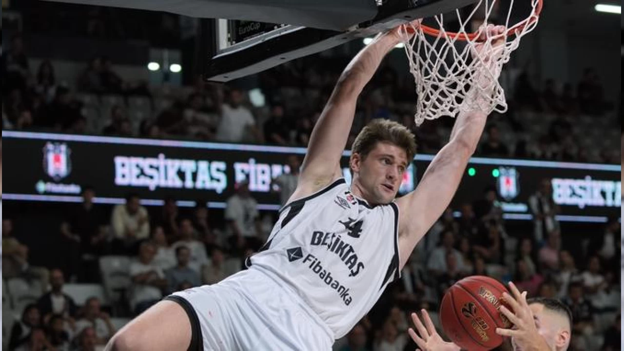 Beikta lider Ulm'u arlayacak