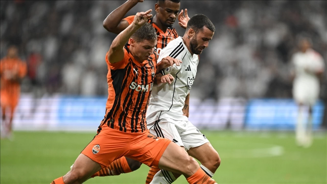 Be�ikta�, nas�l tur atlar?