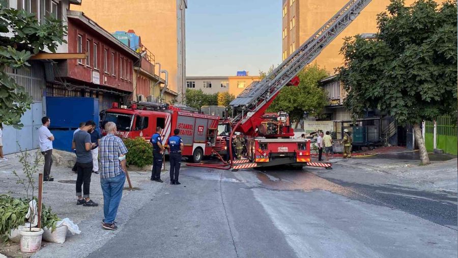 Beylikdz'nde korkutan yangn