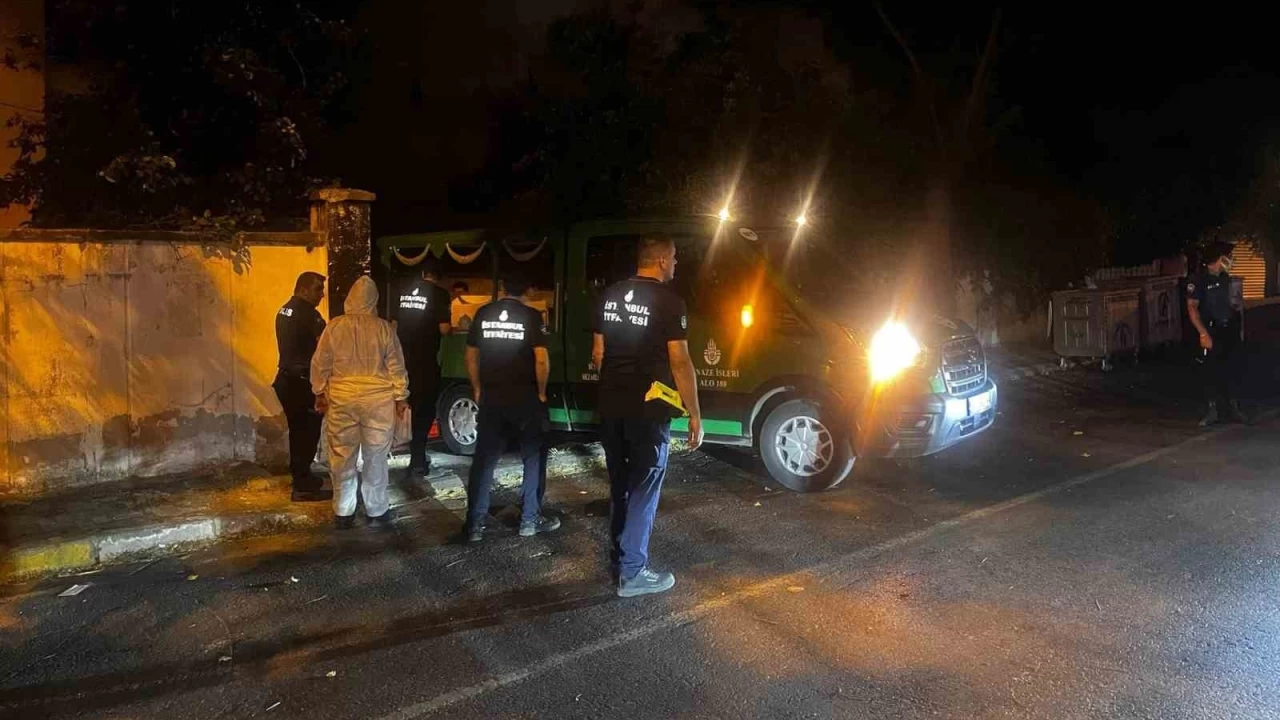 Beylikdüzü'nde metruk binada erkek cesedi bulundu