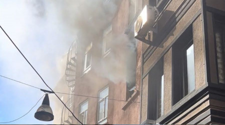 Beyoğlu'nda otelde yangın paniği