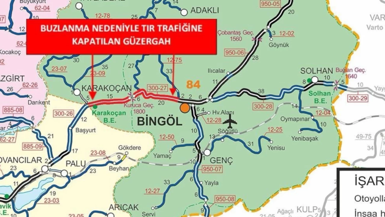 Bingöl - Elazığ karayolu buzlanma nedeniyle tır trafiğine kapatıldı