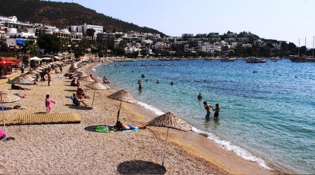 Bodrum sahillerinde yoğunluk azaldı
