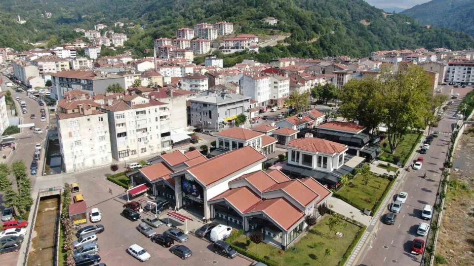 Bozkurt'ta 5 yıl geçmesine rağmen selin acıları ilk günkü gibi taze