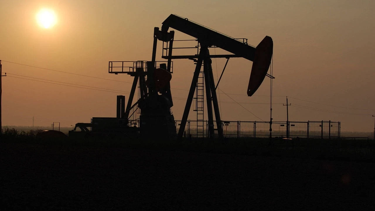 Brent petrolün varil fiyatı 71.85 dolar