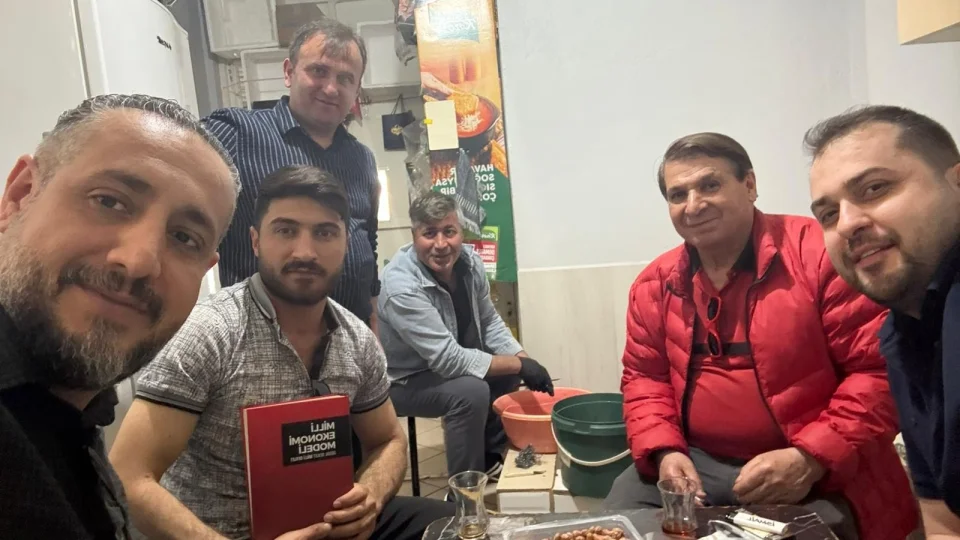 BTP Bilecik�te sahaya indi: Esnaf ve vatanda� ziyaretleriyle te�kilat g��leniyor