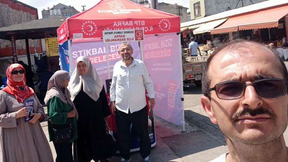 BTP Kad�n Kollar�ndan Bafra Pazar�nda dev �ye hamlesi