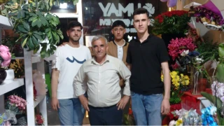 BTP T�rko�lu Te�kilat� Anneler G�n��nde esnaf ve vatanda�larla bir araya geldi