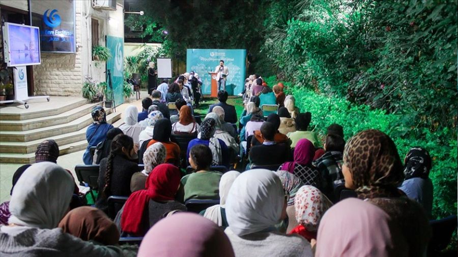 Bu y�l 1 milyon ki�iye T�rk�e ��retecek