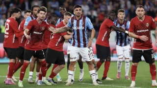 Burak Ylmaz'dan Trabzonspor'a tribn eletirisi
