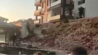 Bursa'da yeni sitenin istinat duvar byle kt