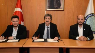 BUÜ'den dijital sektöre nitelikli personel