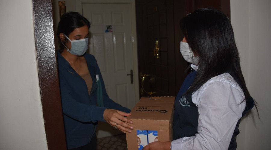 B�y�k�ehir 'anneye s�t bebe�e can' ile 2 milyon litre s�t da��tt�