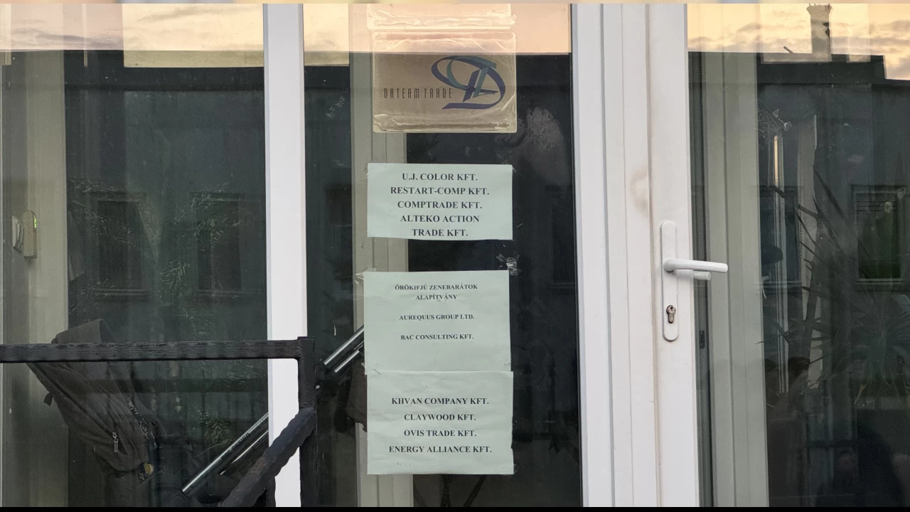 Çağrı cihazında işin içinde iş!