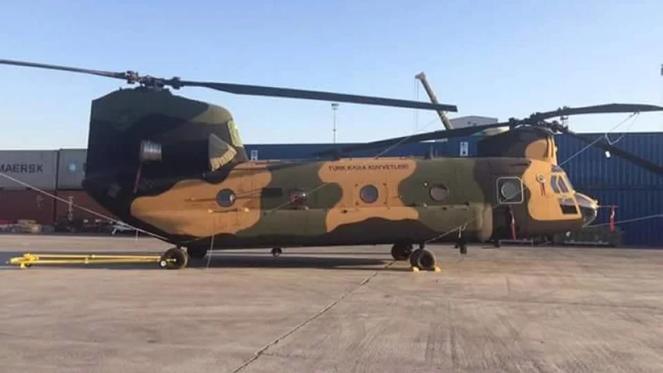 CH-47 a��r nakliye helikopterimiz kaza k�r�ma u�rad�