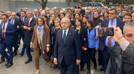 CHP'liler Adalet Bakanlığına yürüdü