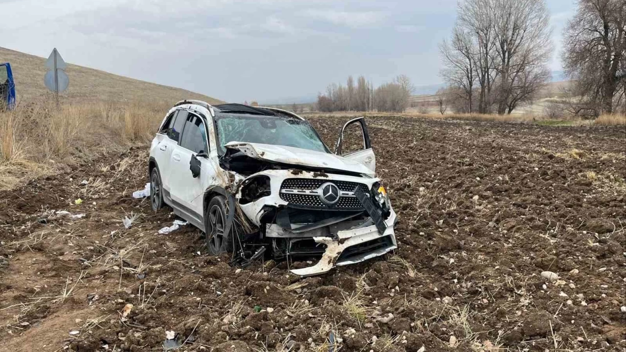 orum'da cip takla att: 2 yaral