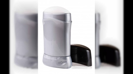 Deodorant kullanrken Alzheimer olmayn 
