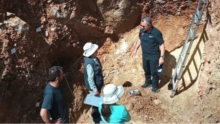 Deprem Kayseri'de kendini hat�rlatt�