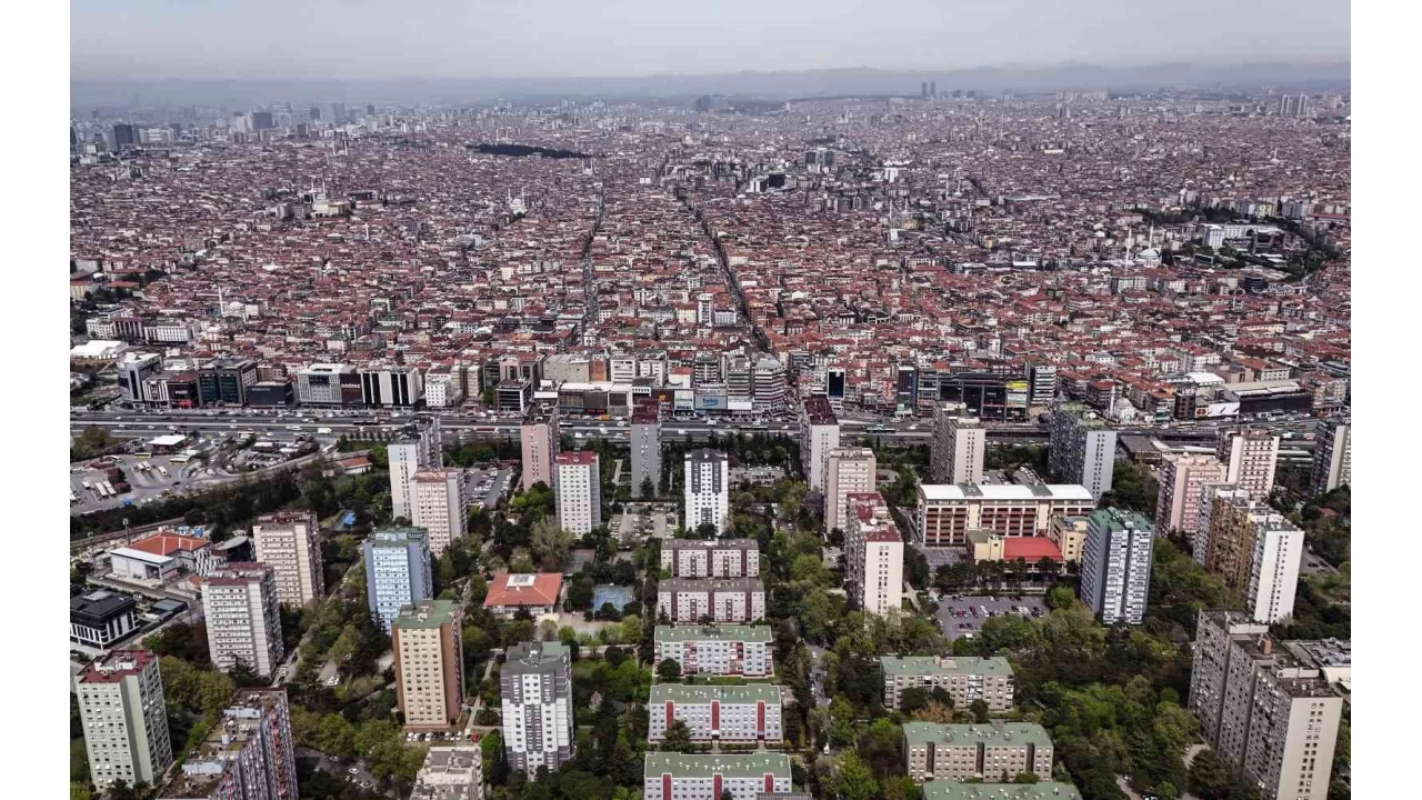 'Deprem sonras stanbul'un kuzeyindeki ilelere daha ok talep var'