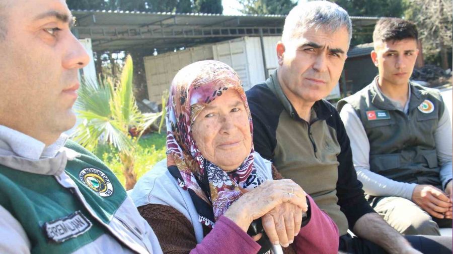 Depremin simge görüntüsü olmuştu: 'Ağlatan buluşma'