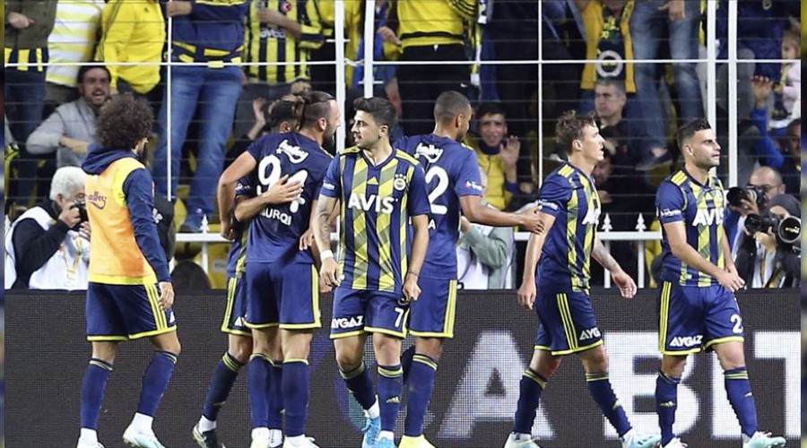 Derbi Fener'in işi