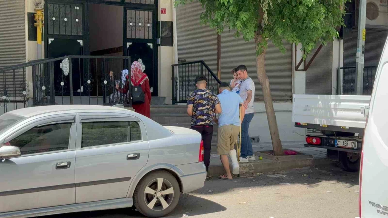 Diyarbakır'da bir yıllık evli kadın, evinde ölü bulundu
