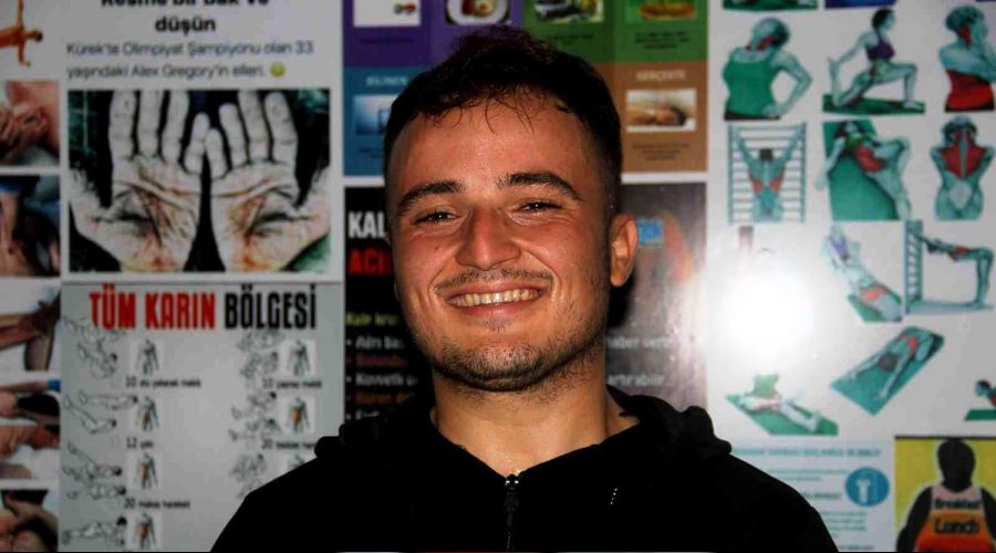 Dolmuşta oturduğu koltuğun kırılması hayatını değiştirdi