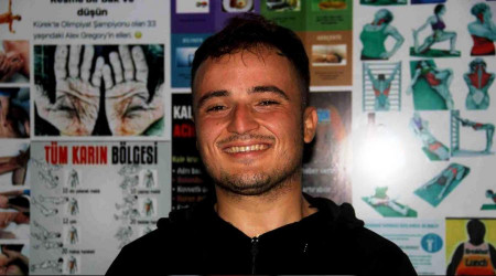 Dolmuşta oturduğu koltuğun kırılması hayatını değiştirdi