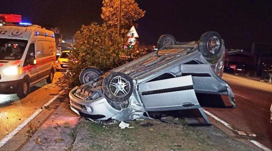 Düzce'de otomobil takla attı: 3 yaralı