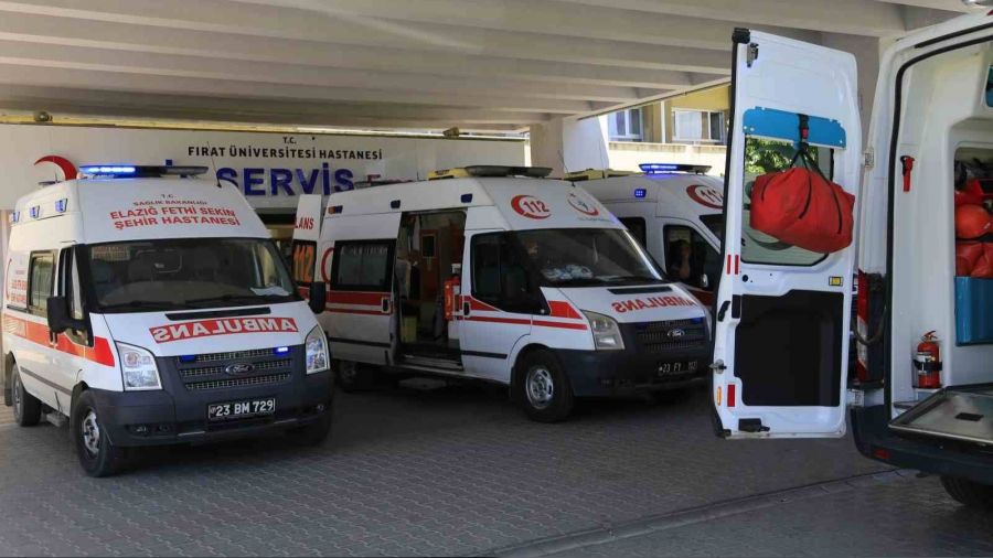 Elaz��'da arazi anla�mazl��� kanl� bitti: 4 yaral�