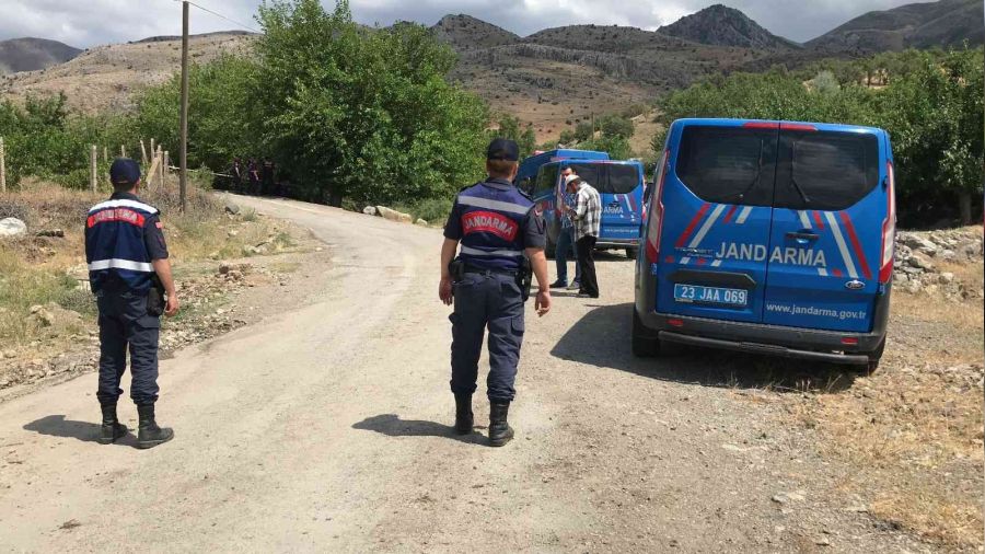 Elaz'da tarla sulama kavgas: 5 yaral