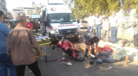 Elektrikli motosikletler çarpıştı: 3 yaralı