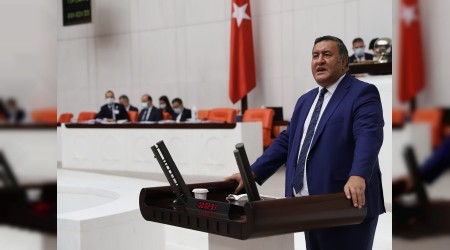 'En düşük emekli aylığı asgari ücretten az olmasın'