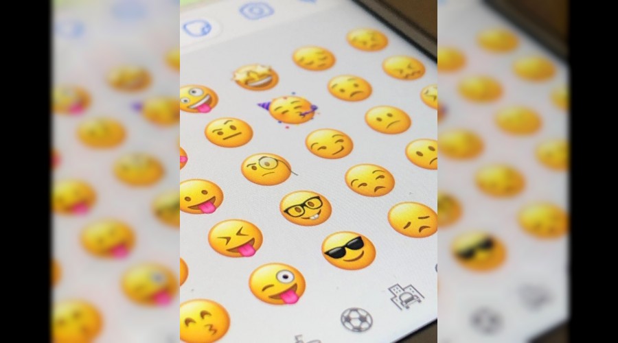 Erkekler daha fazla emoji kullanyor