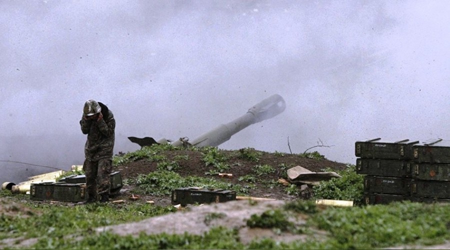 Ermenistan, �ehir ve k�yleri bombal�yor