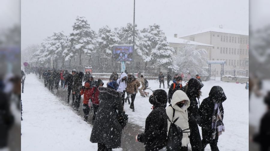 Erzincan'da ta��mal� e�itime ara verildi