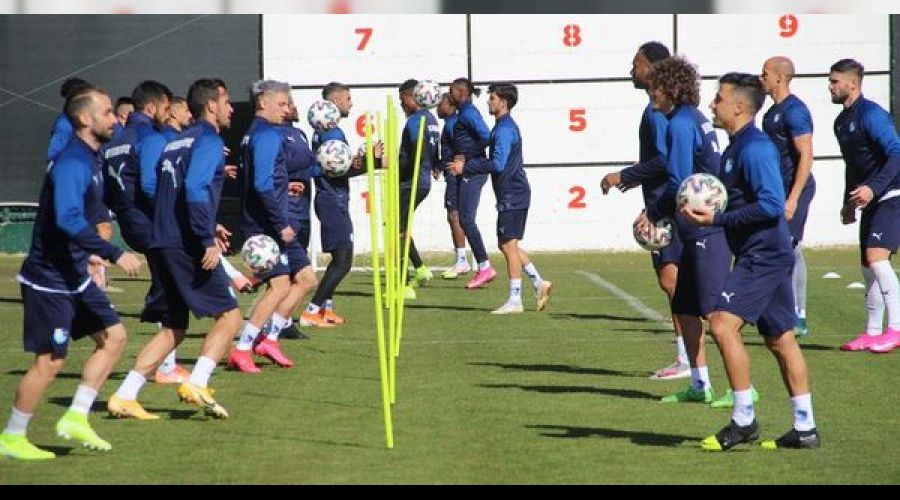 Erzurumspor, ilk yarıyı sıkıntılı geçirdi