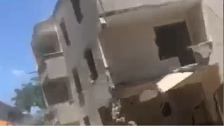 Esenyurt'ta ykm yaplan bina bir anda kt