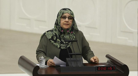 Eski milletvekii Hüda Kaya, İstanbul'da gözaltına alındı